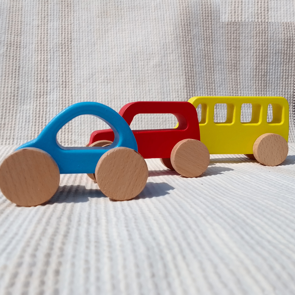 Wooden 3 Vehicle Toy Set With Garage